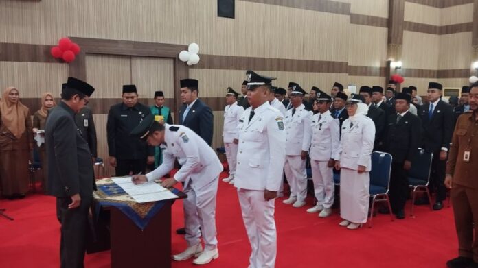 _8004_Pelantikan-Gelombang-ke-2--57-Pejabat-Eselon-III-dan-IV-Pemko-Dumai-Dilantik--Ini-Namanya